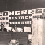 Fernando Sagaseta en el I Congreso del PUCC (Las Palmas de Gran Canaria, 1977). En la mesa: Francisco Tovar, Pablo Ródenas y Enrique Caro