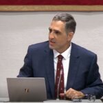 Gustavo Marrero, en una captura de video de su comparecencia en el parlamento regional.